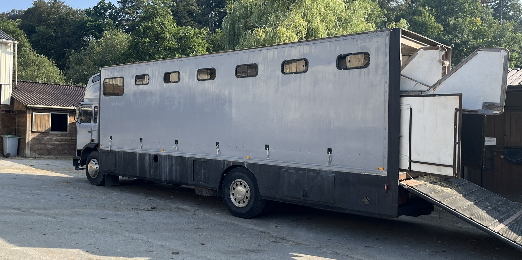 Camion à chevaux